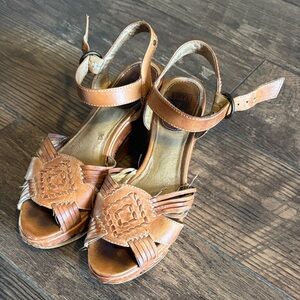 Frye Carlie Huarache Ankle Leather Sandle, Size 8.5